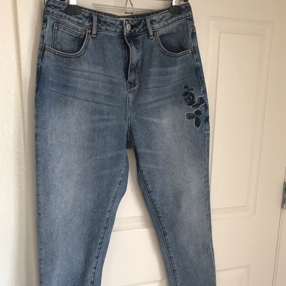 PACSUN Floral Embroidered Mom Jeans - Picture 6 of 8